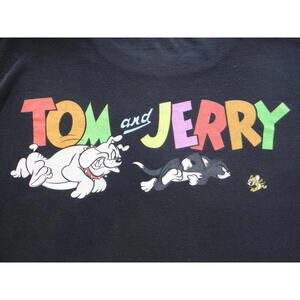 Tom and Jerry T-Shirt‎